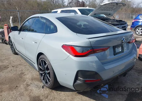 2024 BMW 430I Gran Coupe z USA, uszkodzony, nr VIN WBA63AV05RFR33769